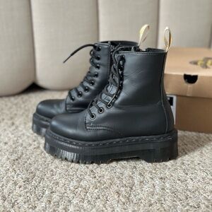 Dr. Martens Jadon II - Vegan Leather